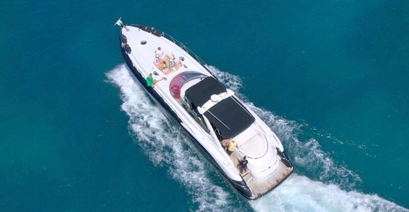 Private Cancun Yacht Sunseeker 60FT - Key Points