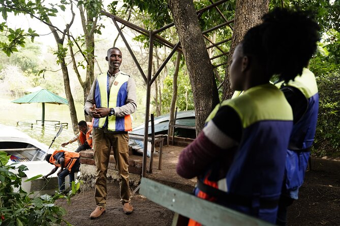 Private Canoe or Hike Tour on Lake Duluti - Health and Accessibility