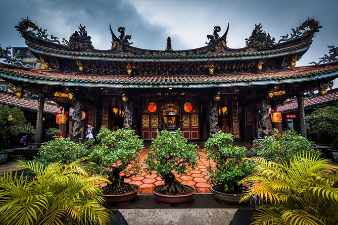 Private Car: 8 Hour Highly Customized Taipei City Exploration! - Private Transportation Convenience