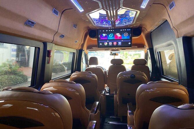 Private Car and Cable Car Ticket to the Ba Na Hills and Golden Bridge - Positive Traveler Reviews