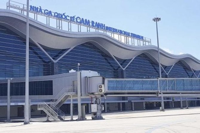 PRIVATE Car: CAM RANH AIRPORT <-> NHA TRANG CITY (One Way) - Key Points