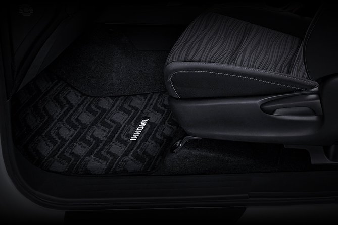 Private Car Charter With Driver - Mini MPV - Knowledgeable Chauffeur Drivers