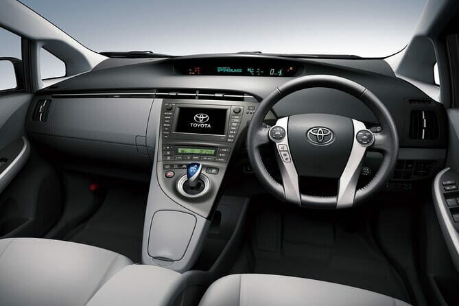 Private Car & English-Speaking Driver  Sri Lanka Island wide - Practical Considerations and Tips