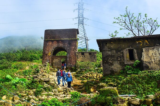 Private Car Hue to Hoi an via Hai Van Pass, Golden Bridge, Beachs - Health and Accessibility