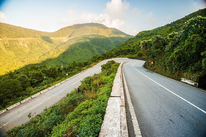 Private Car Hue to Hoi an via Hai Van Pass, Golden Bridge, Beachs - Route and Highlights