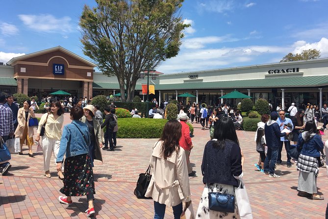 Private Car Mt Fuji and Gotemba Outlet in One Day From Tokyo - Pickup and Drop-off