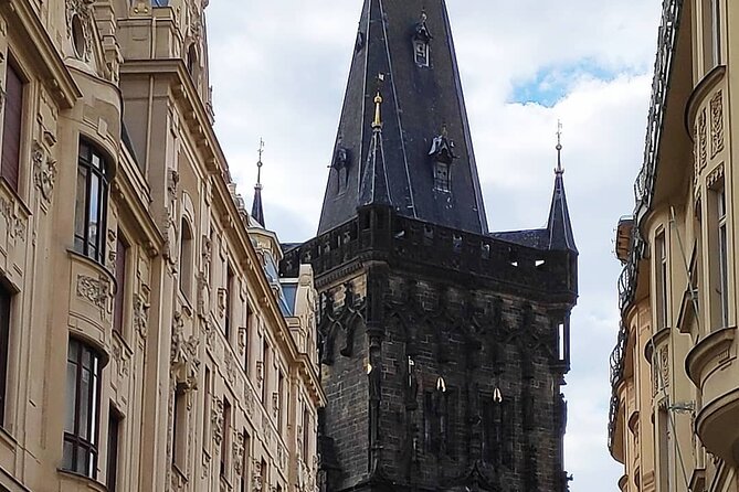Private Car or Minivan Transfer From Budapest to Prague or Back - Pickup and Drop-off