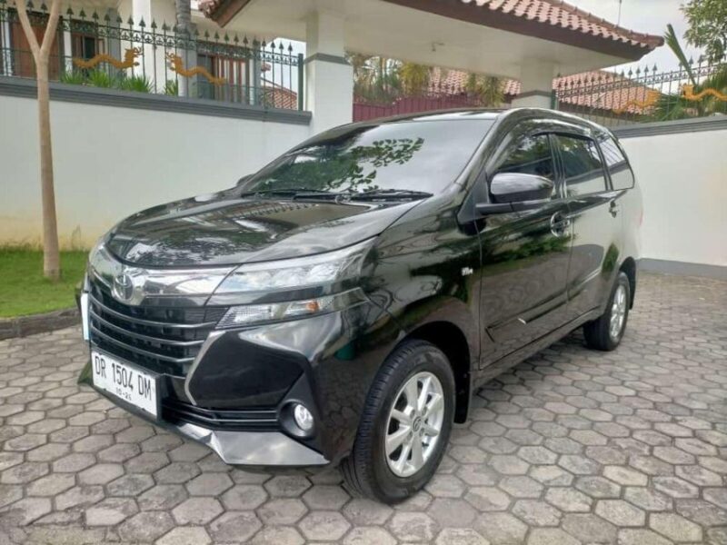 Private Car or Van Charter With Driver - Customizable Private Tour