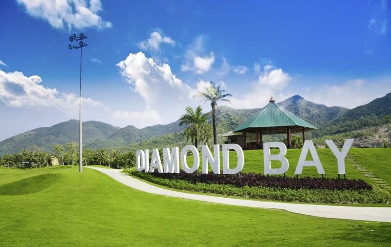 PRIVATE CAR TO GOLF COURSES - DIAMOND BAY GOLF NHA TRANG - Pick-up and Drop-off