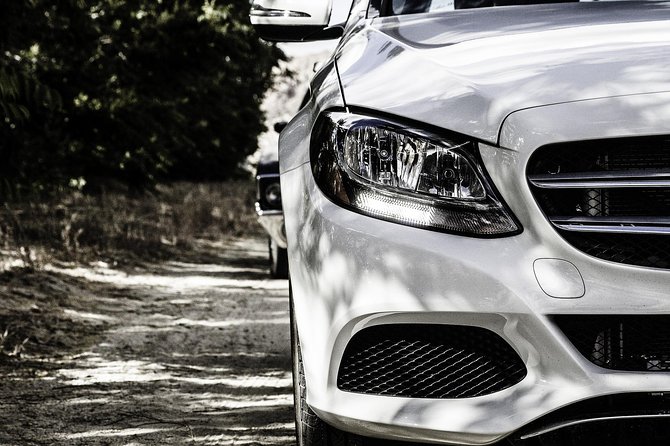 Private Car Transfer From Braga to Lisbon With 2 Hours for Sightseeing - Accessibility and Group Participation