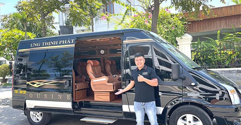 Private Car Transfer From HANOI to HA LONG - Driver Expertise and Local Insights