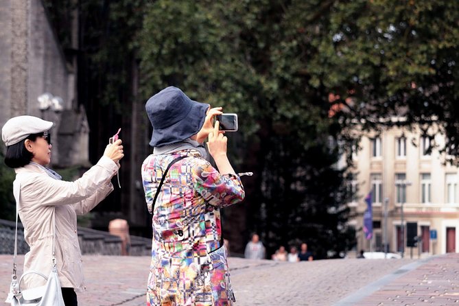Private Car Transfer From Prague to Budapest With 2 Hour Stop - Customization Options