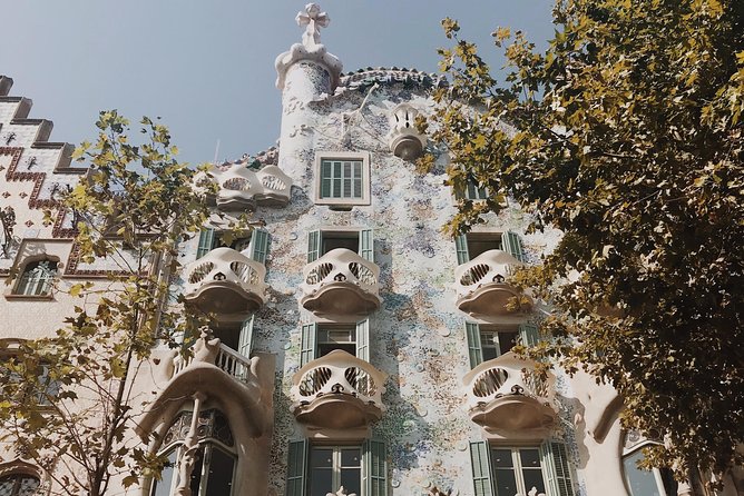 Private Casa Batlló & La Pedrera Tour + Chocolate Tasting - Highlights of Casa Batlló
