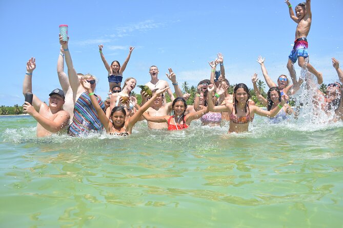Private Catamaran Booze Cruise & Snorkeling - Customer Reviews