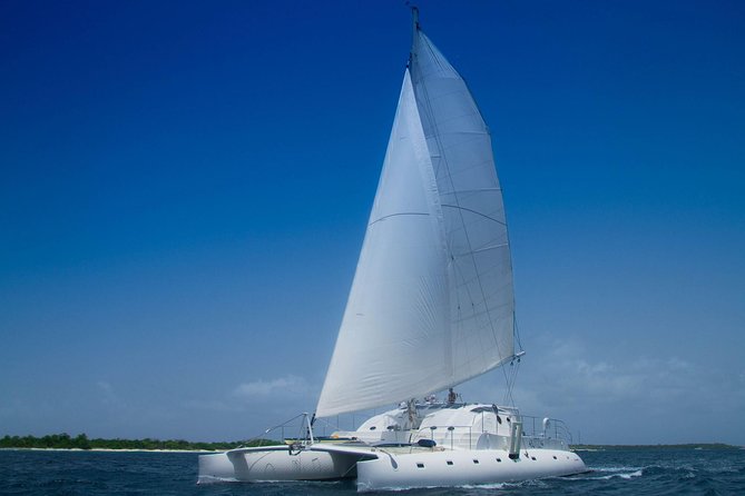 Private Catamaran Cruise Aboard the Quetzal - Private Tour Experience