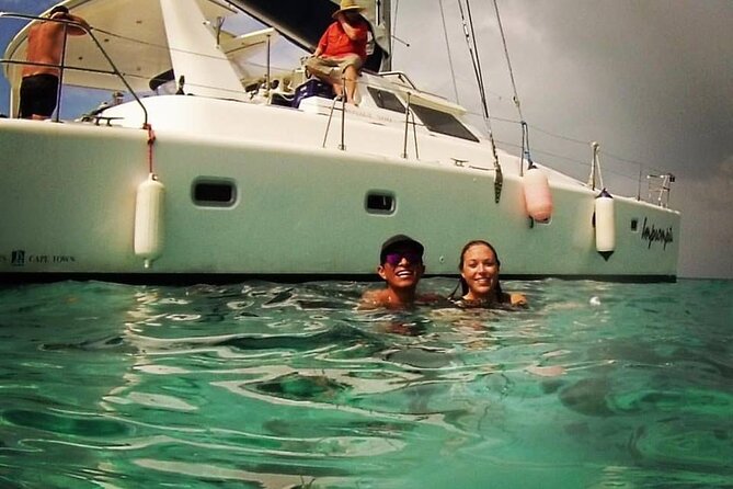 Private Catamaran Cruise Around the Southshore of Roatan - Important Age and Accessibility Notes