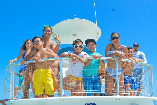 Private Catamaran Deluxe 3 Hours - Meeting and Pickup