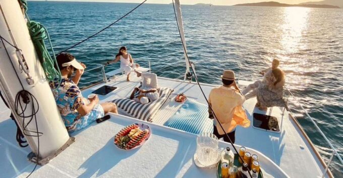Private Catamaran Yacht to Phi Phi Island - Customizable Programs
