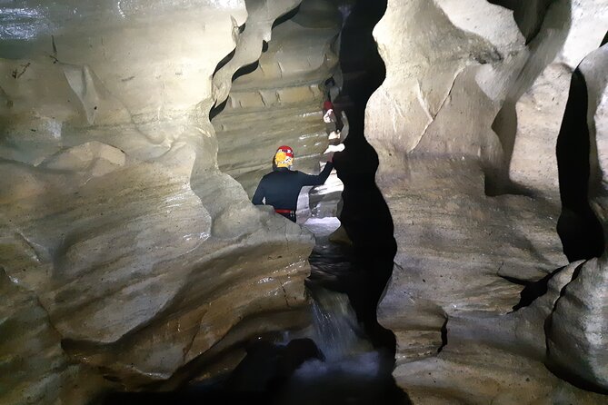 Private Cave Stream & Castle Hill Tour From Christchurch - Participation Requirements