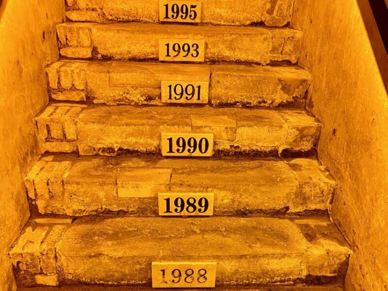 Private Champagne Grand Vintage Taittinger, Veuve Clicquot - Itinerary