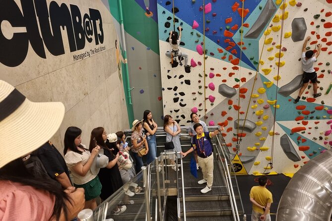 Private Changi Airport & Jewel Changi Guided Tour - Pickup and Meeting Details