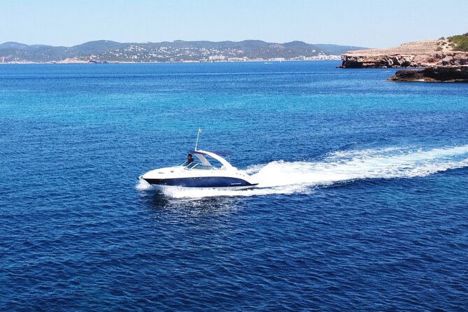 Private Charter 30ft Sports Yacht - Included Amenities