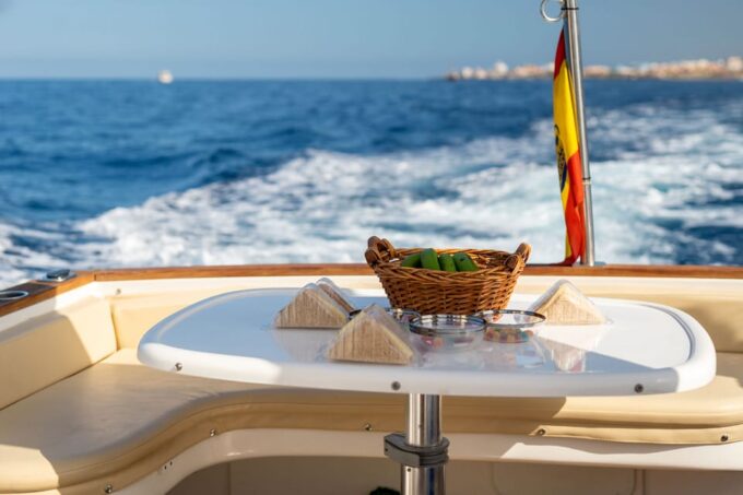 Private Charter 3h - Frequently Asked Questions