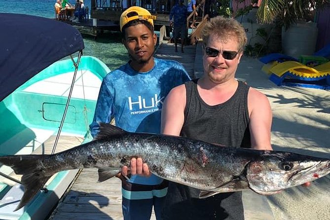 Private Charter -Inner Reef Trolling/Spin Casting + Island Stop - Guest Reviews and Ratings