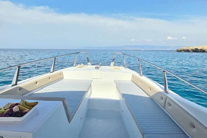 Private Charter to Blue Lagoon -Amore Mio - Key Points
