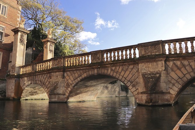Private Chauffeur Punt Tour - Accessibility