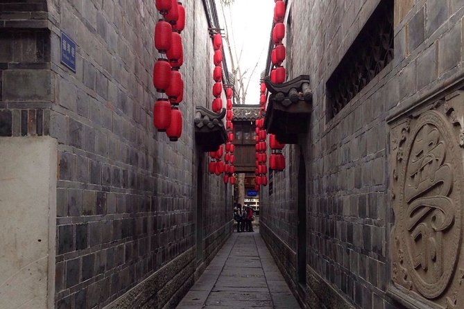 Private Chengdu Highlights Day Trip Review - What to Expect
