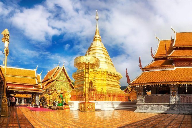 Private Chiang Mai City Tour Including Wat Doi Suthep, Wat Suan Dok (Sha Plus) - Exploring Wat Phra That Doi Suthep