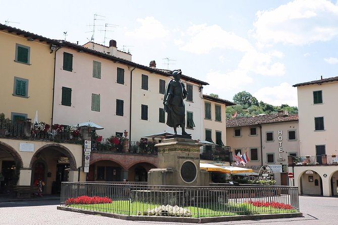 Private Chianti Classico Tour With Wine and Food Tasting in a Historic Estate - Customer Experiences and Reviews