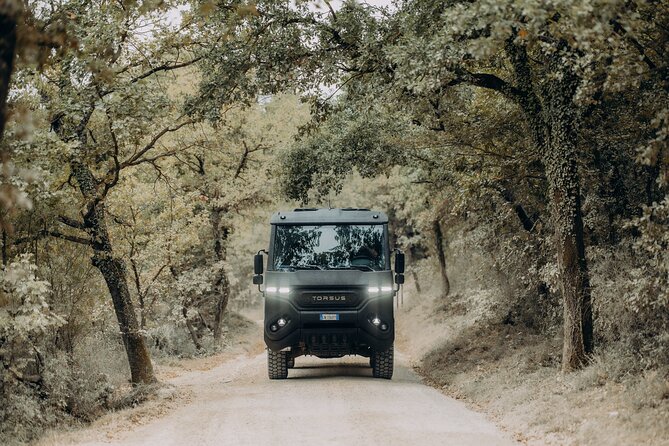 Private Chianti Safari: off Road Tuscany Wine Tour With Lunch From Florence - Traditional Tuscan Lunch With Views