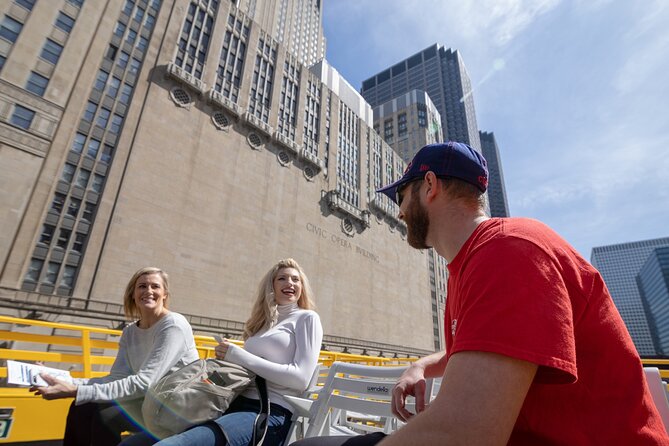 Private Chicago Architecture & Highlights 2.5 Hour Walking Tour - Accessibility and Transportation