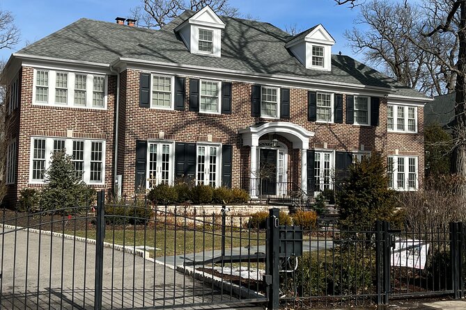 Private Chicago Suburbs Movie Sites Tour - Transportation and Accessibility