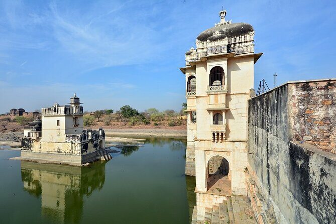 Private Chittorgarh Day Trip from Udaipur with Optional Guide - Value Analysis: Is It Worth It?