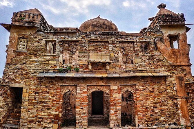 Private Chittorgarh Fort Day Tour With Guide, Lunch and Tickets - Additional Details
