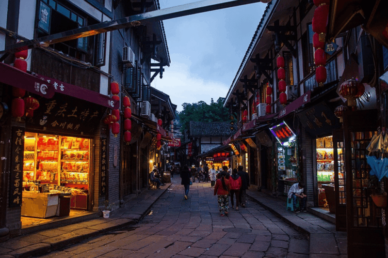 Private Chongqing City Esscence Tour With Lunch - Important Details