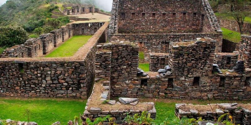 Private Choquequirao Trek 4D/3N - Explore Choquequirao Ruins