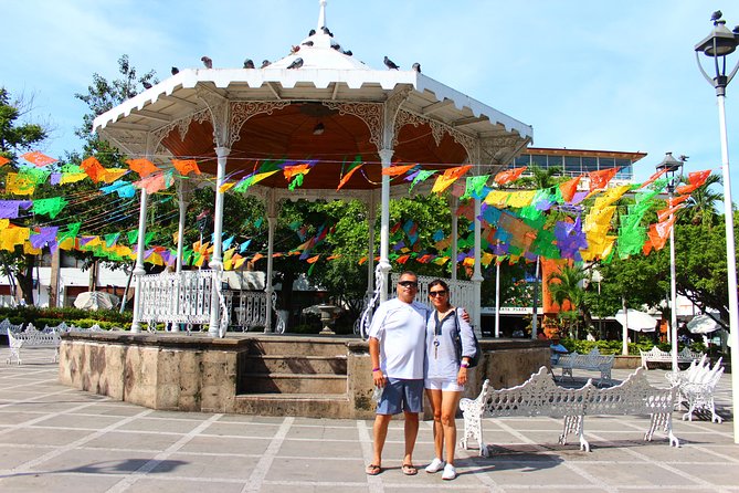 Private City Highlight Tour With Tequila Tasting - Savoring the Tequila Experience