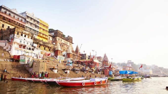 Private City Highlights Day Tour & Ganges Aarti - Kashi Vishwanath Sanctuary