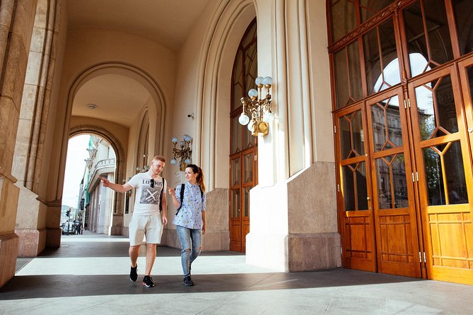 Private City Kickstart Tour: Budapest - Local Tips and Tricks