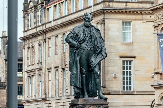 Private City Kickstart Tour: Edinburgh - Meeting Point