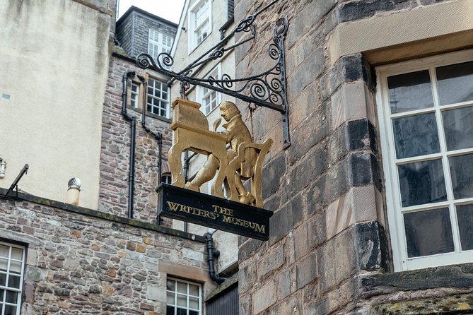 Private City Kickstart Tour: Edinburgh - Local Guide Expertise