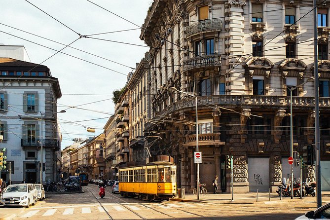 Private City Kickstart Tour: Milan - Local Tips and Tricks