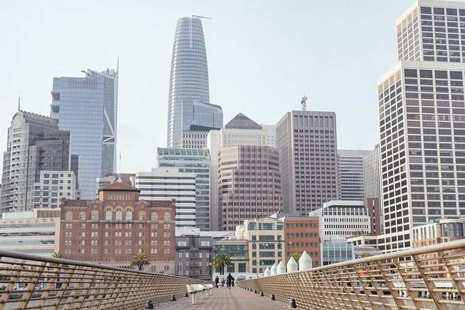 Private City Kickstart Tour:The Castro & Mission District - Taking in Mission Dolores Park