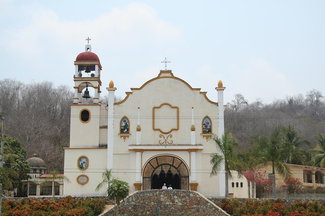 Private City Sightseeing & Shopping Tour With Mezcal Tasting - Mezcal Tasting Experience