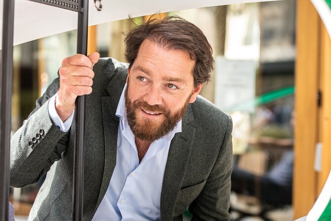 Private City-Tour by Pedicab in Paris : the Napoléon - Cancellation and Booking Policies