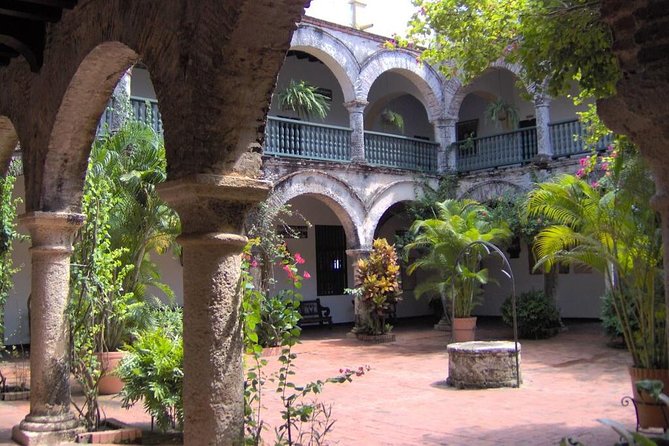 Private City Tour CARTAGENA - Inclusions and Accessibility